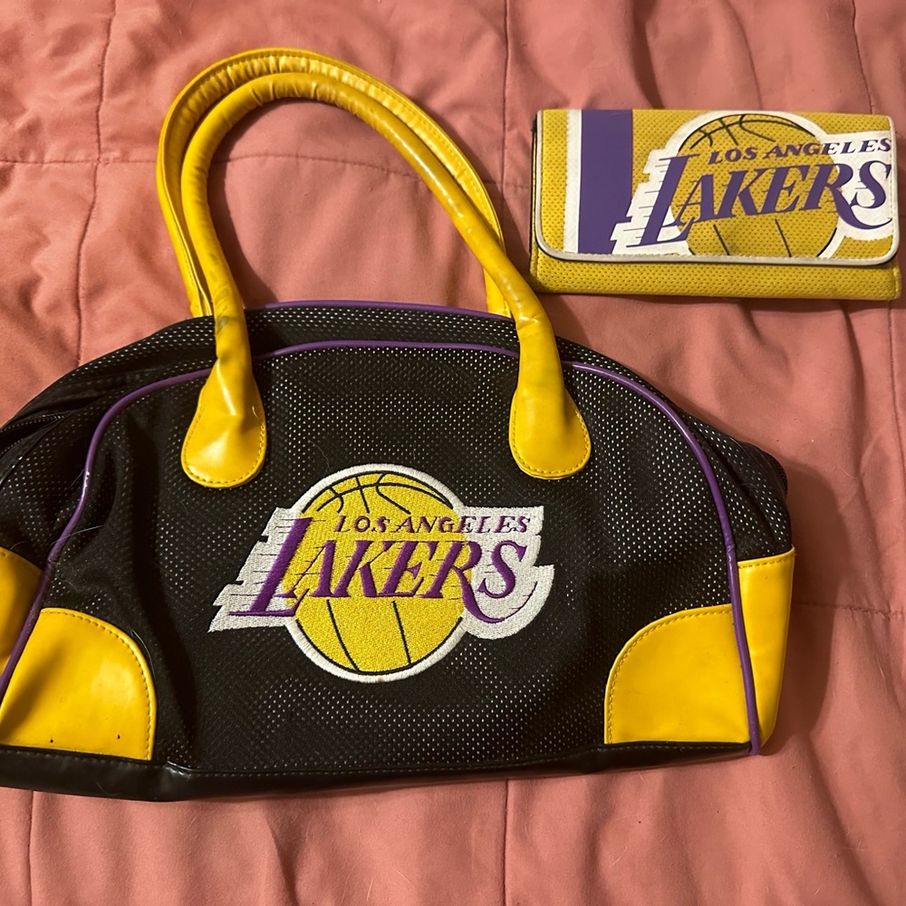 2000s y2k rare LA Lakers MVF purse and matching wallet